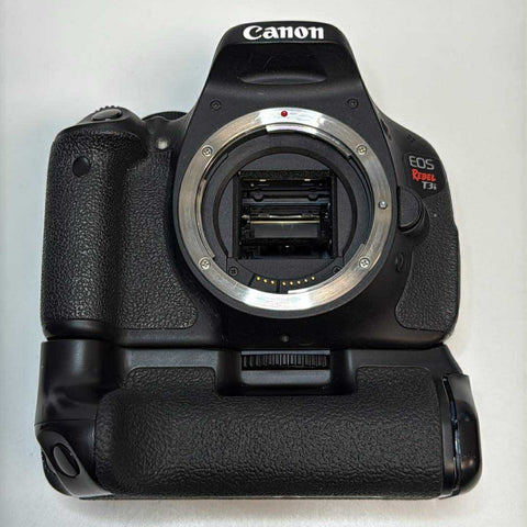 Used Canon EOS Rebel T3i DSLR Camera